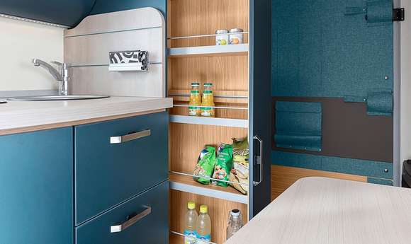 Optionaler Apotheker-Auszug KNAUS SPORT&FUN